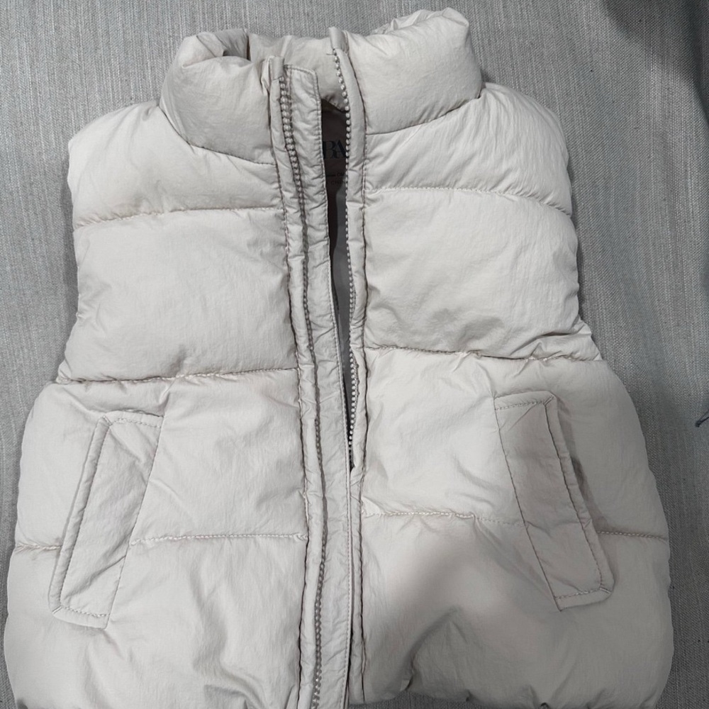 Zara Cream and Gray Puffer Vest